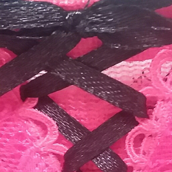 Panties - Picture 7 of 8